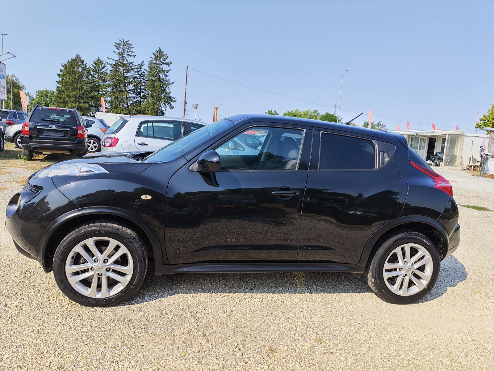 Nissan Juke 1.5DCI, снимка 8 - Автомобили и джипове - 56048830