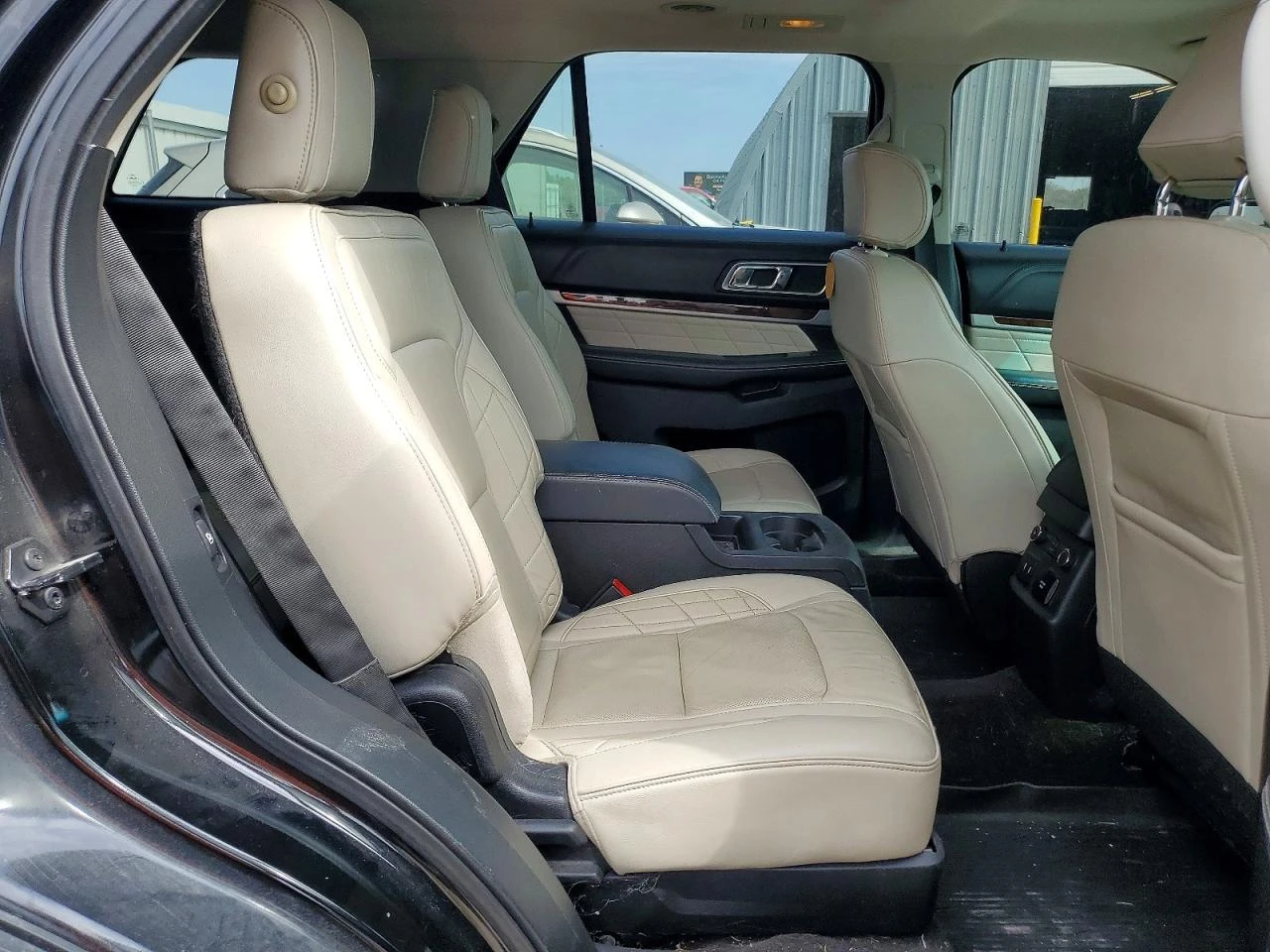Ford Explorer 3.5l Platinum, снимка 10 - Автомобили и джипове - 56225447