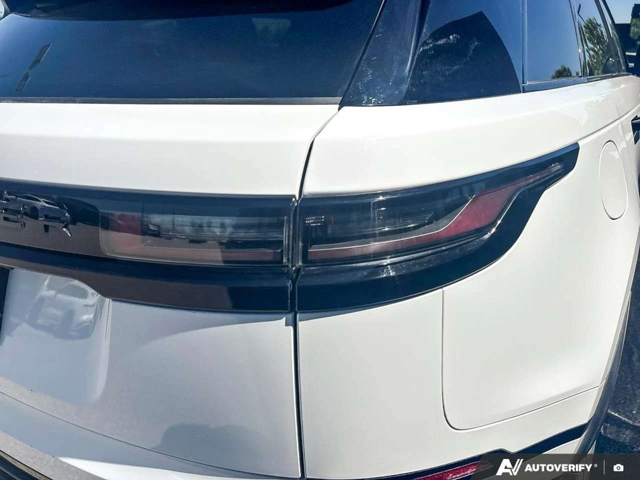 Land Rover Range Rover Velar, снимка 11 - Автомобили и джипове - 56540775