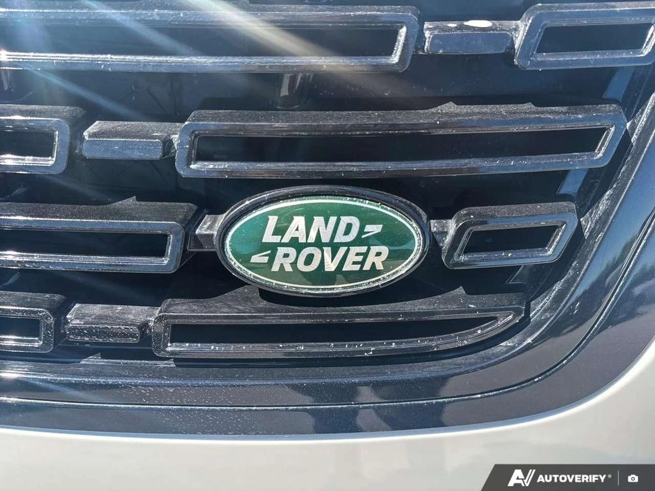 Land Rover Range Rover Velar, снимка 9 - Автомобили и джипове - 56540775