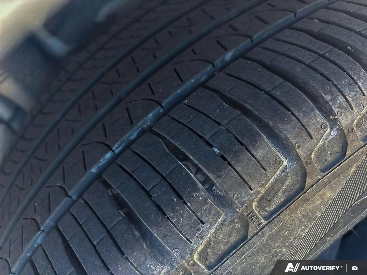 Land Rover Range Rover Velar, снимка 7 - Автомобили и джипове - 56540775