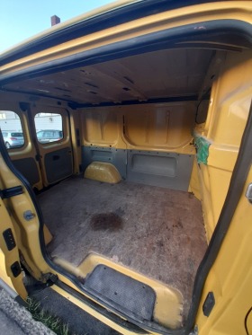 Renault Trafic, снимка 5 - Бусове и автобуси - 45004833