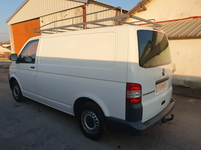 VW Transporter 2.0 тди 102к.с КЛИМАТИК , снимка 6 - Бусове и автобуси - 48135904