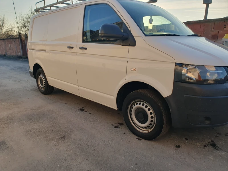 VW Transporter 2.0 тди 102к.с КЛИМАТИК , снимка 3 - Бусове и автобуси - 48135904