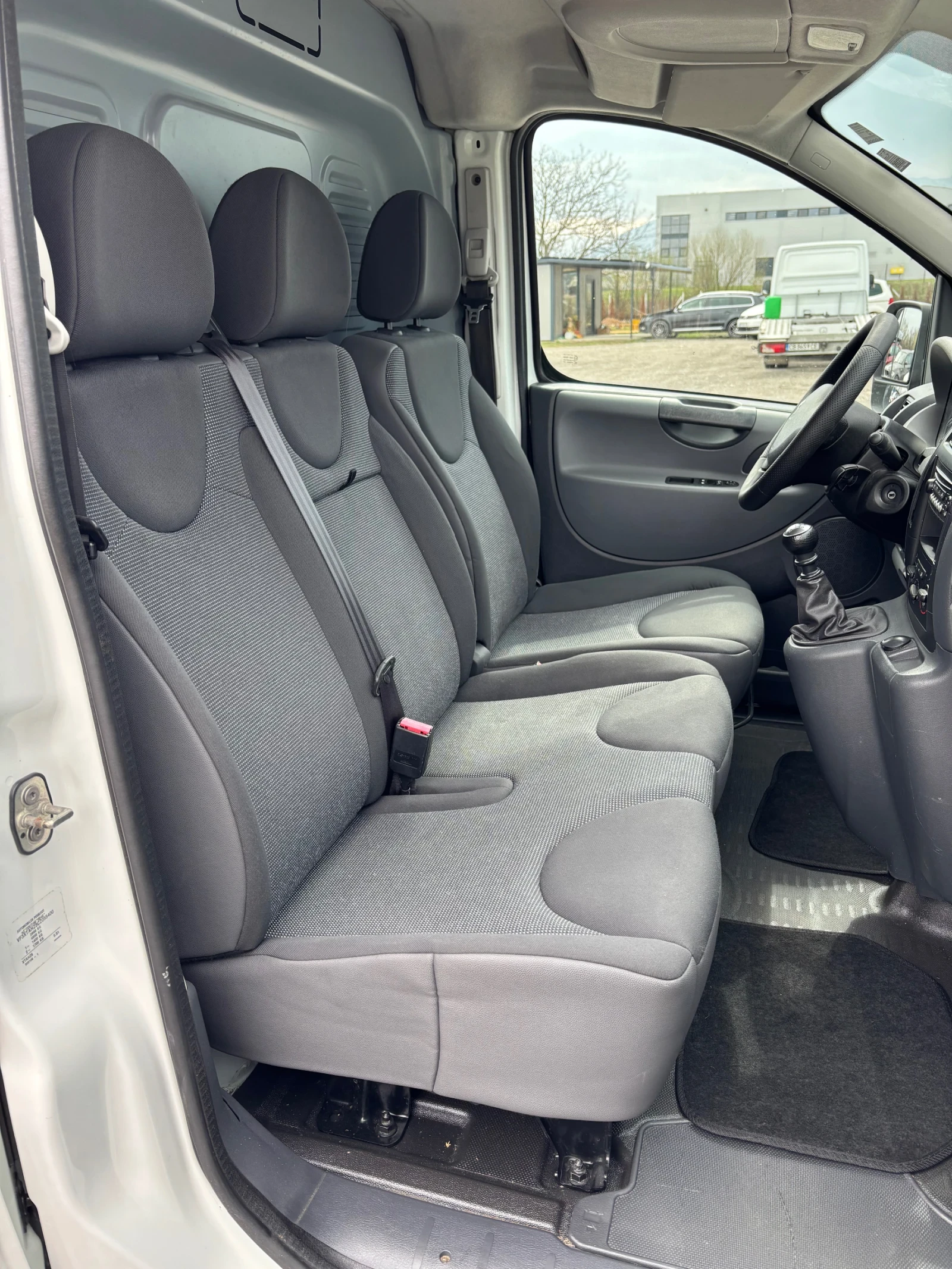 Peugeot Expert 2.0HDI, снимка 10 - Бусове и автобуси - 54012765