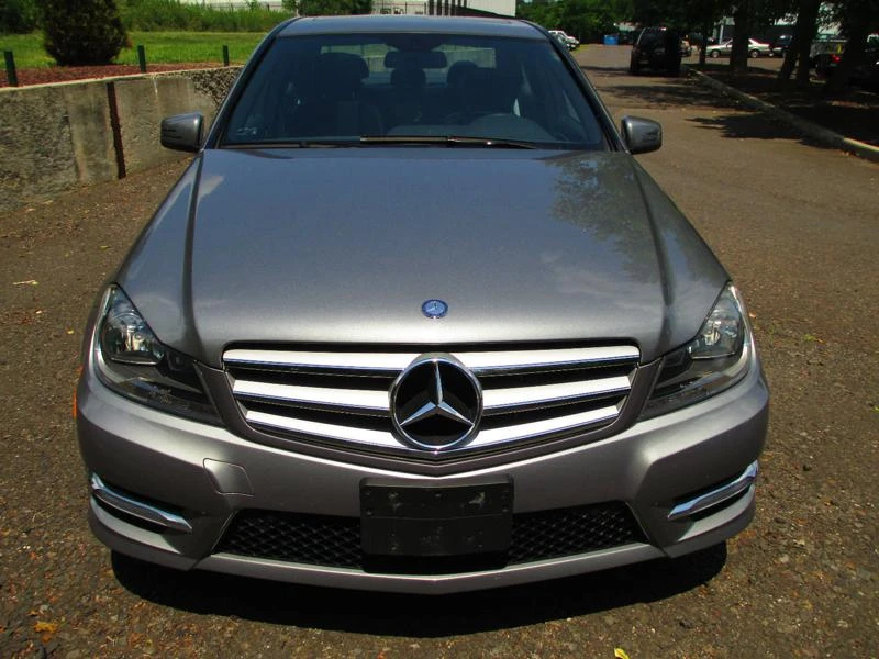 Трансмисия за Mercedes-Benz C 220, снимка 1 - Части - 49502656