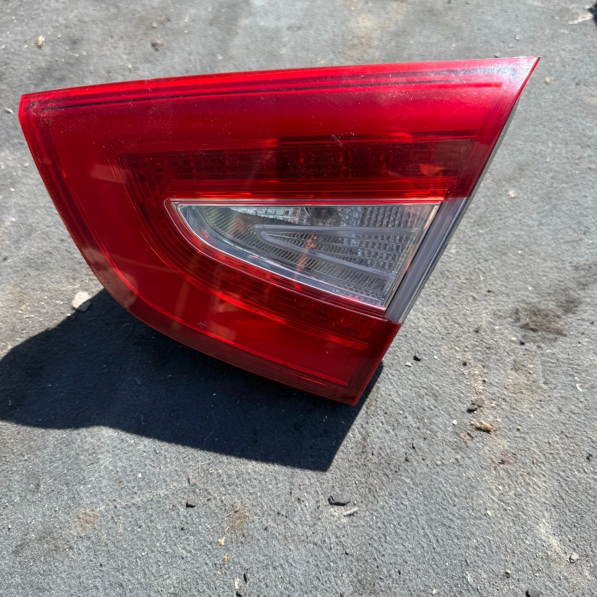 Десен вътрешен стоп за Hyundai IX35 20 CRDI 92404-2Y500-327