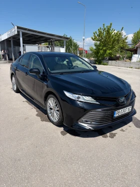 Toyota Camry FACELIFT Executive/Luxury, снимка 1