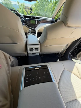 Toyota Camry FACELIFT Executive/Luxury, снимка 7