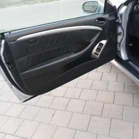 Mercedes-Benz CLK 320 CDI V6-7G TRONIC-FACE-AMG-NAVI-XENON, снимка 13