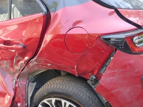 Toyota Corolla 1.8HYBRID 110000км, снимка 7