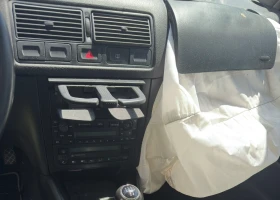 VW Golf | Mobile.bg    11