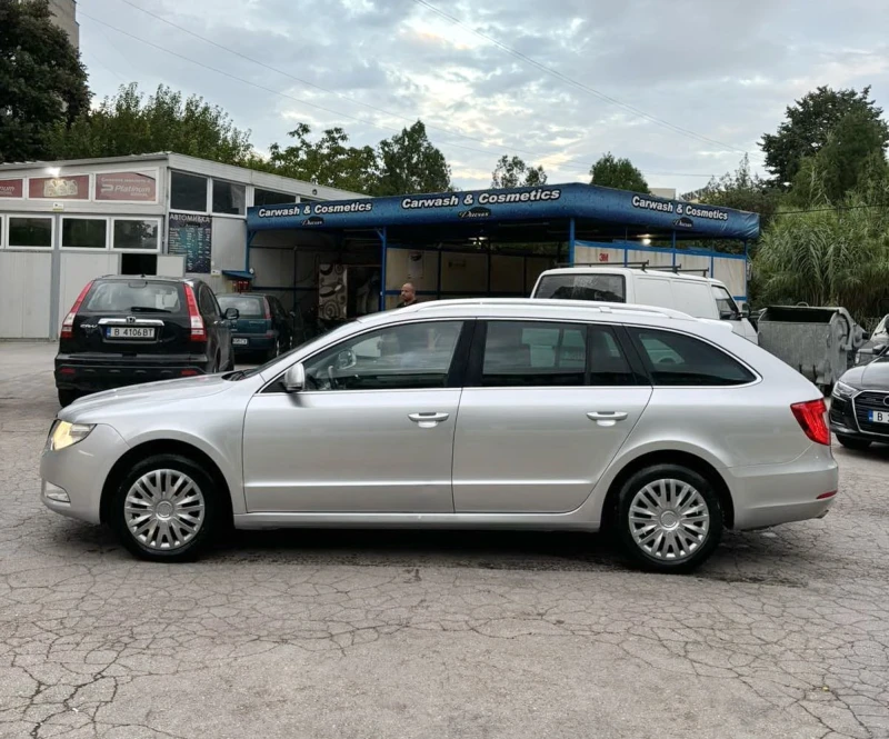 Skoda Superb 1.6 TDI 105 ск. НОВ ВНОС  , снимка 8 - Автомобили и джипове - 47157419