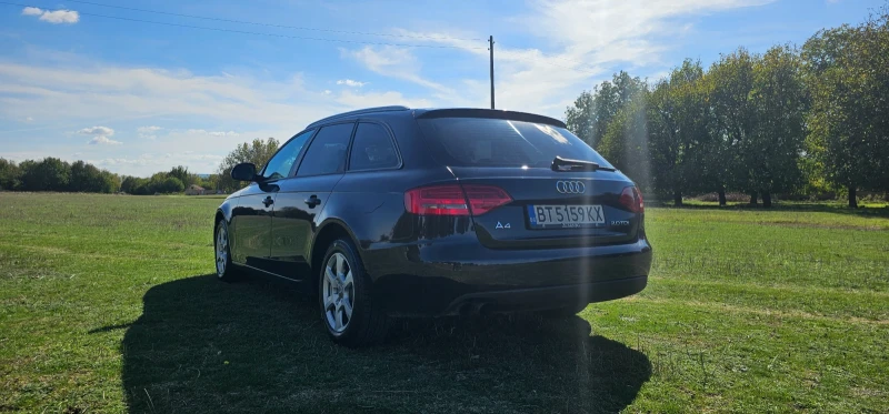 Audi A4 2.0TDI, снимка 7 - Автомобили и джипове - 47577827