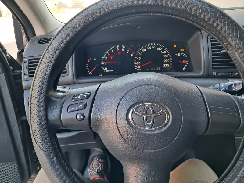 Toyota Corolla 1, 6 110 к.с., снимка 13 - Автомобили и джипове - 47911658