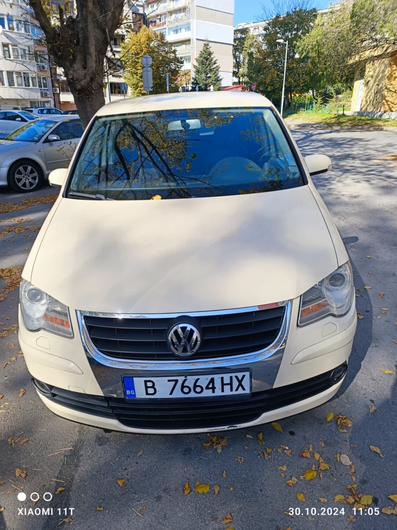 VW Touran, снимка 3 - Автомобили и джипове - 48284798