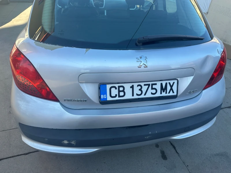 Peugeot 207 (+ карта за градски) 1.4i, снимка 8 - Автомобили и джипове - 48457123