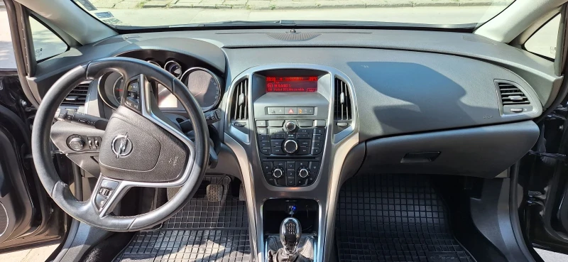Opel Astra 1.7 110к., снимка 9 - Автомобили и джипове - 52002764