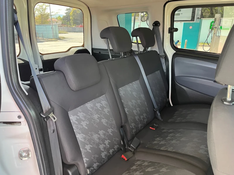 Opel Combo 1.4T/Метан/Ван от България, снимка 12 - Автомобили и джипове - 52447382