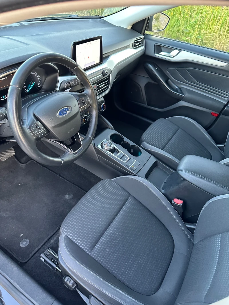 Ford Focus 1.5D/DISTRONIC/LANE ASSIST/2021/LED/CARPLAY, снимка 8 - Автомобили и джипове - 50775279