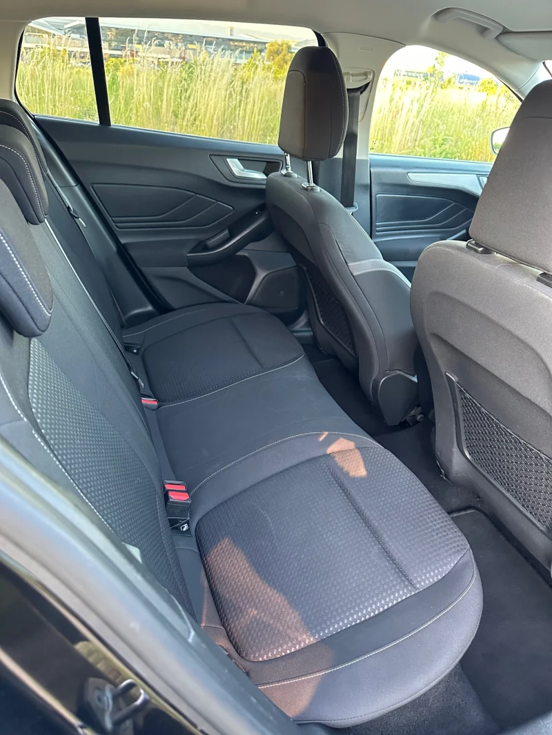 Ford Focus 1.5D/DISTRONIC/LANE ASSIST/2021/LED/CARPLAY, снимка 11 - Автомобили и джипове - 50775279