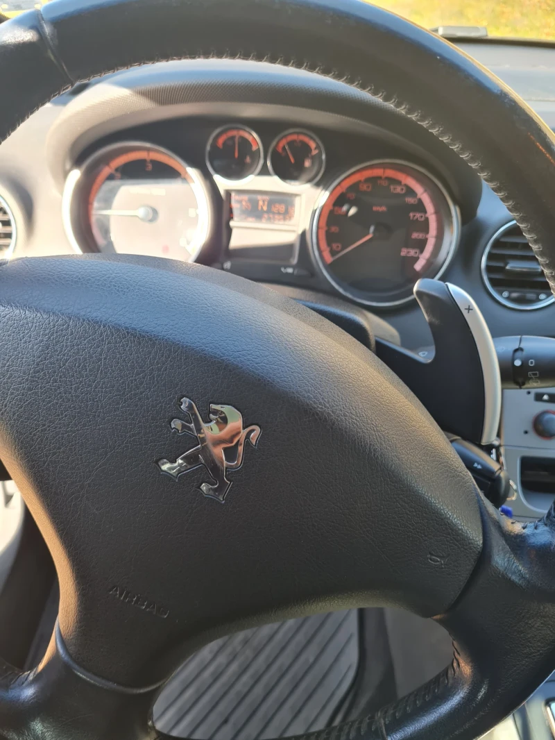 Peugeot 308 1.6HDI Автоматик, снимка 8 - Автомобили и джипове - 52263188