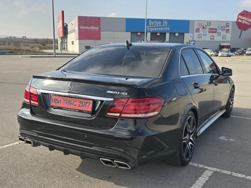 Mercedes-Benz E 350 Топ състояние AMG пакет, снимка 5 - Автомобили и джипове - 52884865