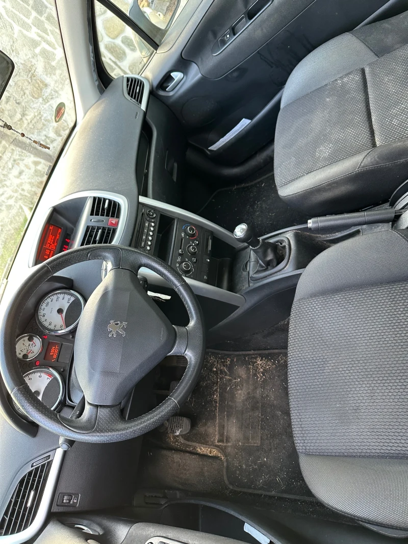 Peugeot 207, снимка 5 - Автомобили и джипове - 52974813