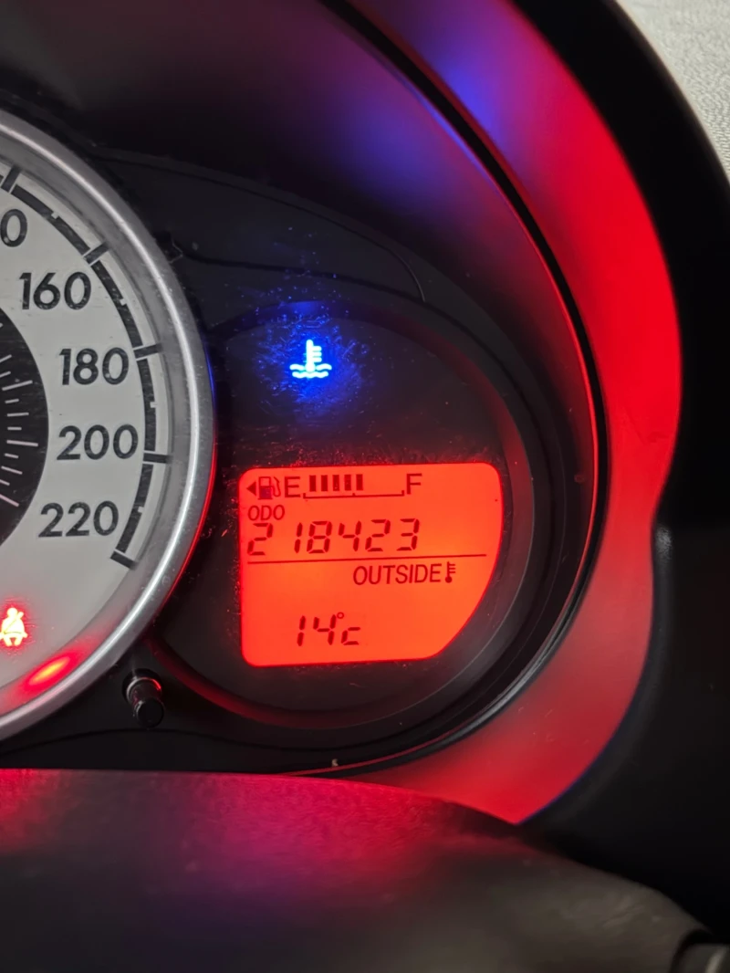 Mazda 2, снимка 3 - Автомобили и джипове - 53042878