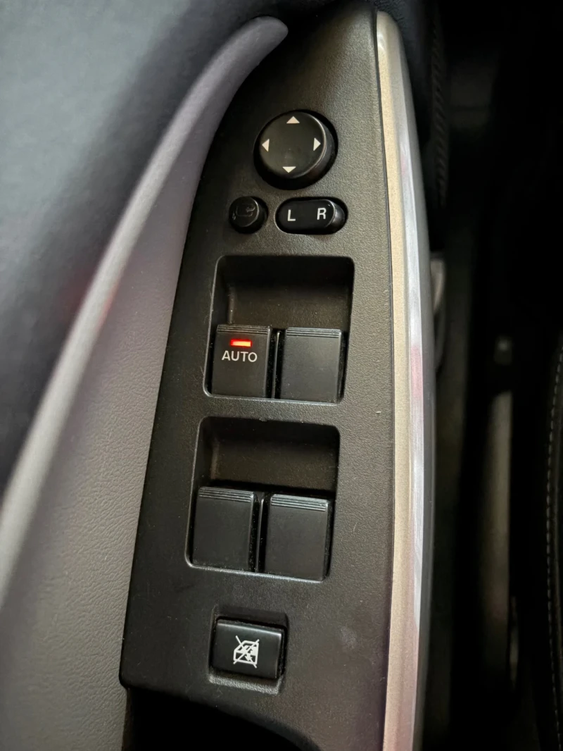 Mazda 2, снимка 5 - Автомобили и джипове - 53042878