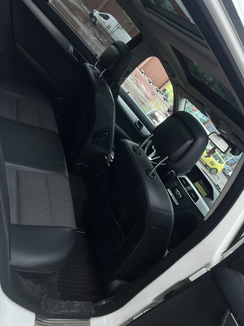 Mercedes-Benz C 250, снимка 7 - Автомобили и джипове - 53246756