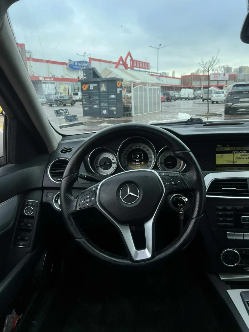 Mercedes-Benz C 250, снимка 9 - Автомобили и джипове - 53246756