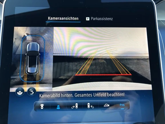 Mercedes-Benz GLC 200 4Matic = AMG Line = Advanced Plus Гаранция - изображение 8
