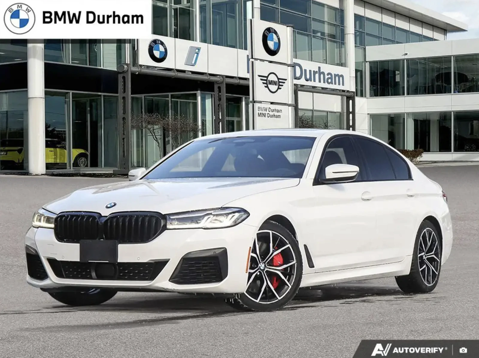 BMW 540 2022 BMW 5 Series 540i xDrive M Sport, снимка 1