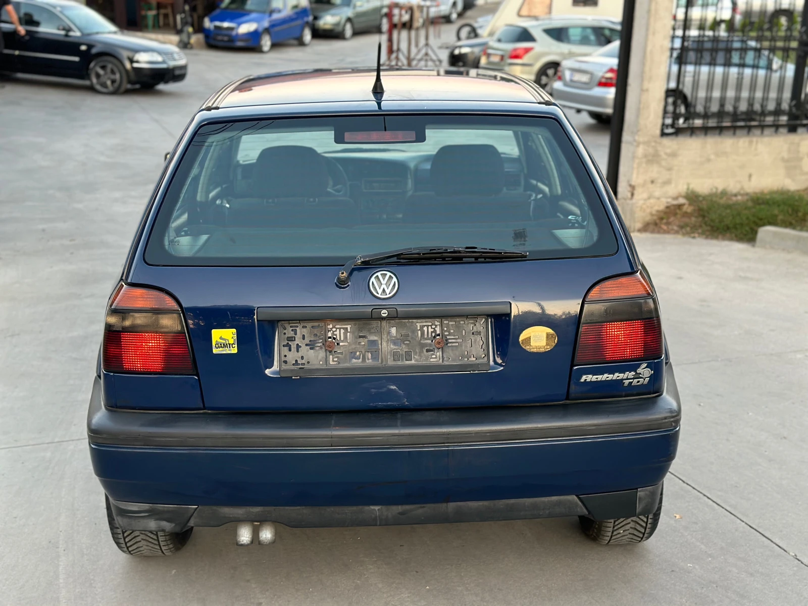 VW Golf 1.9TDI КЛИМАТИК - изображение 8