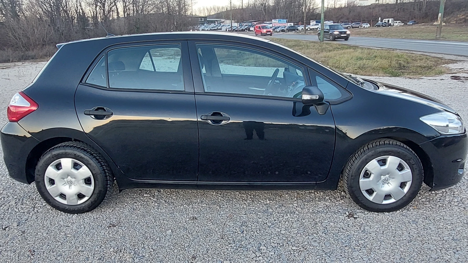 Toyota Auris 1.33VVT-I FACELIFT 125000км Германия ОТЛИЧНА - изображение 4