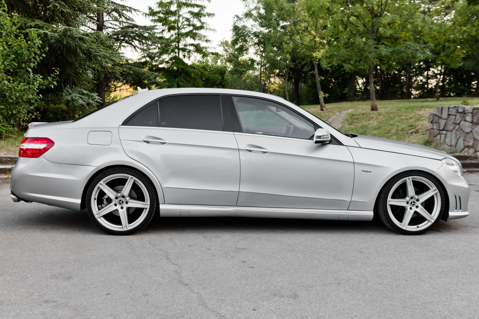 Mercedes-Benz E 350 AMG 20" - изображение 8