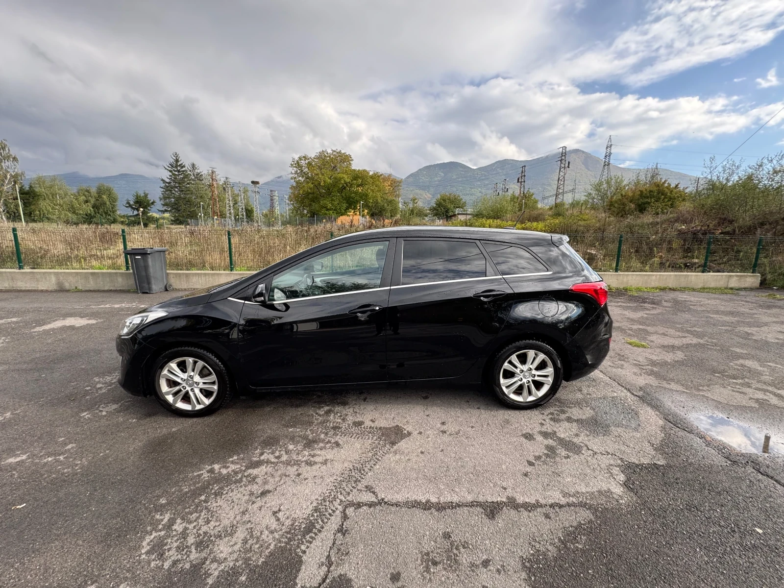 Hyundai I30 1.6CRDI AUTOMATIC - изображение 3