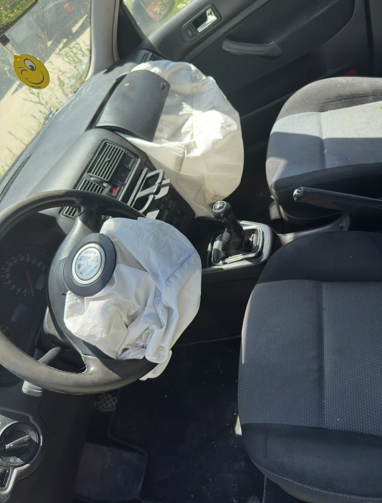 VW Golf  - изображение 10