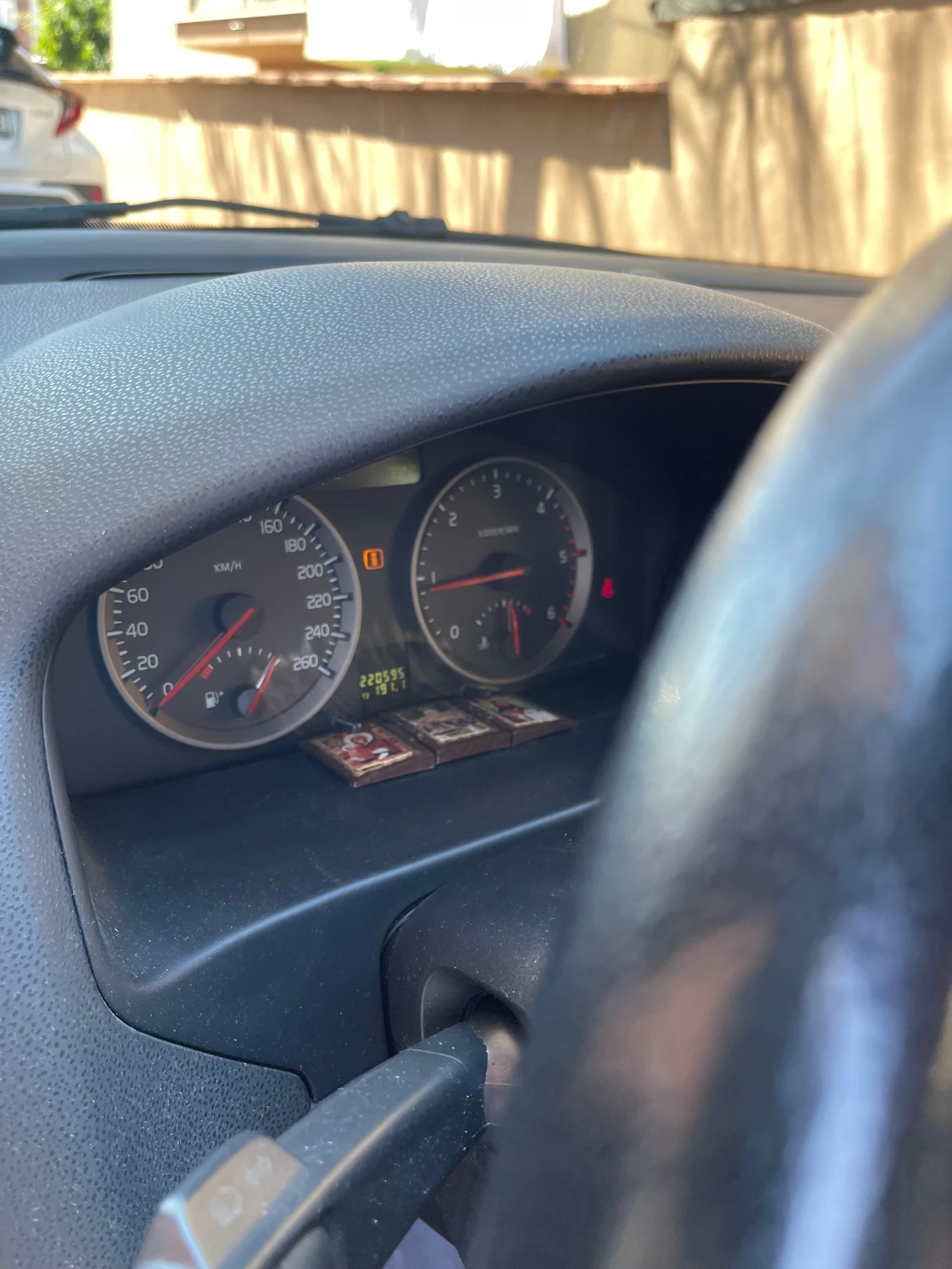 Volvo V50  - изображение 2