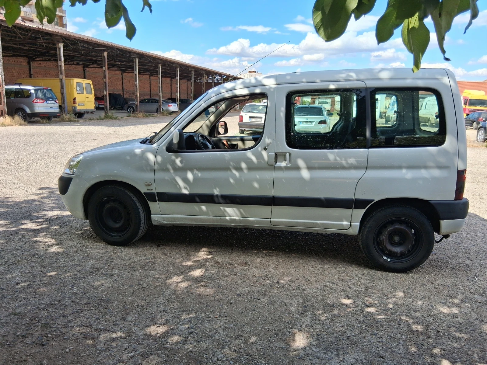 Peugeot Partner 2.0 hdi КЛИМАТИК - изображение 4