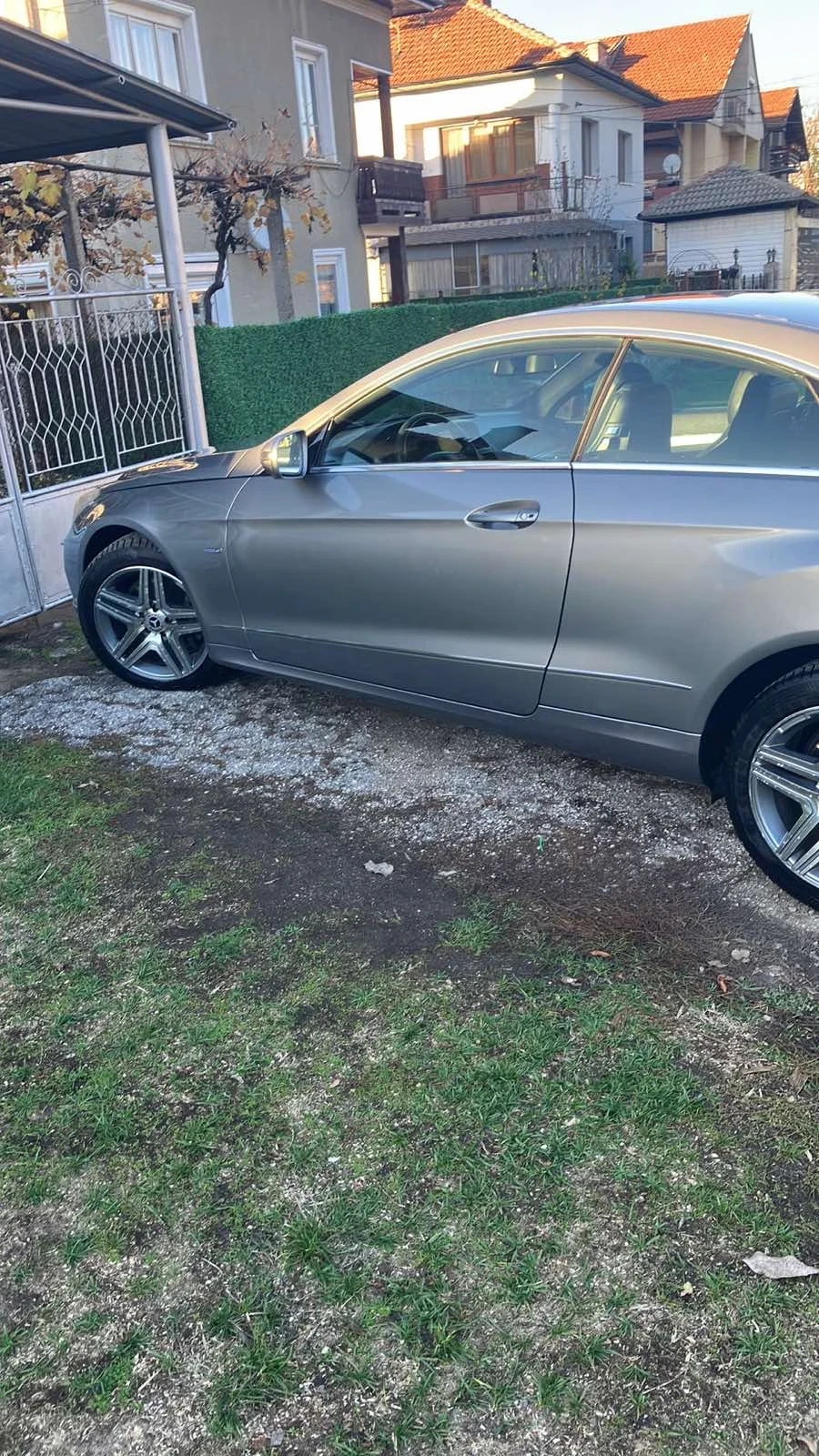 Mercedes-Benz E 250  - изображение 4