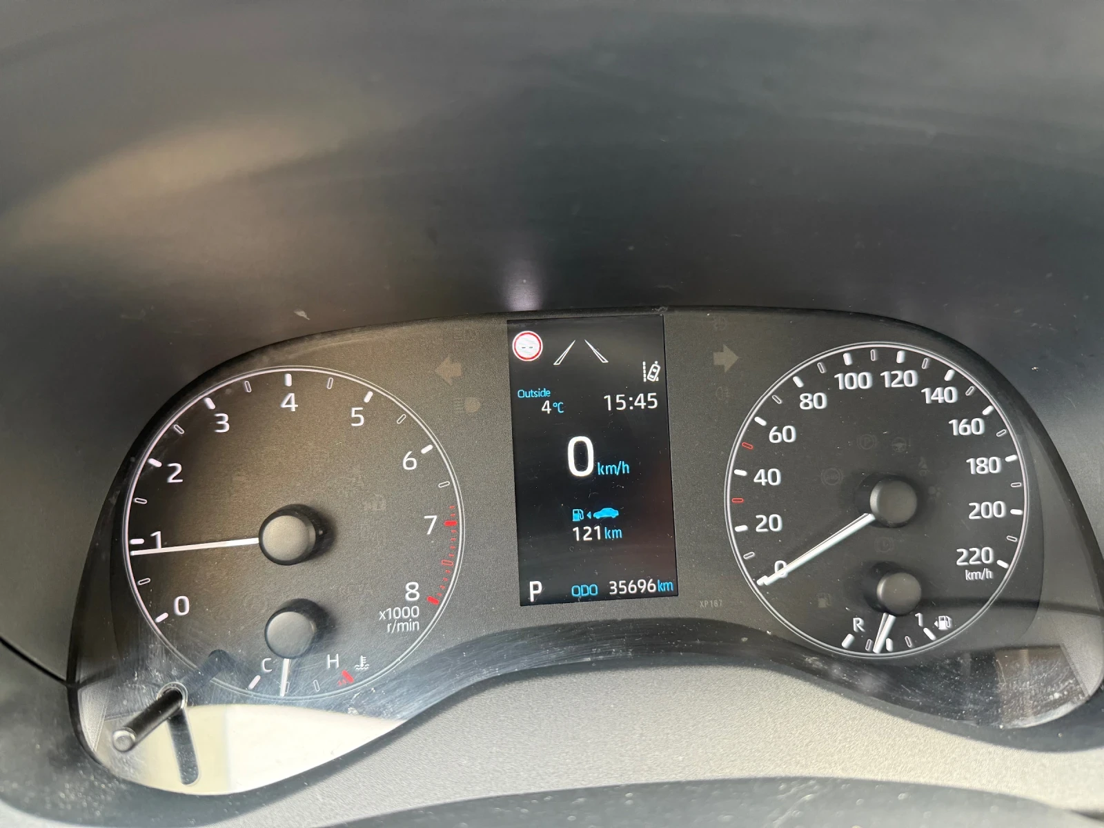 Toyota Yaris  - изображение 8