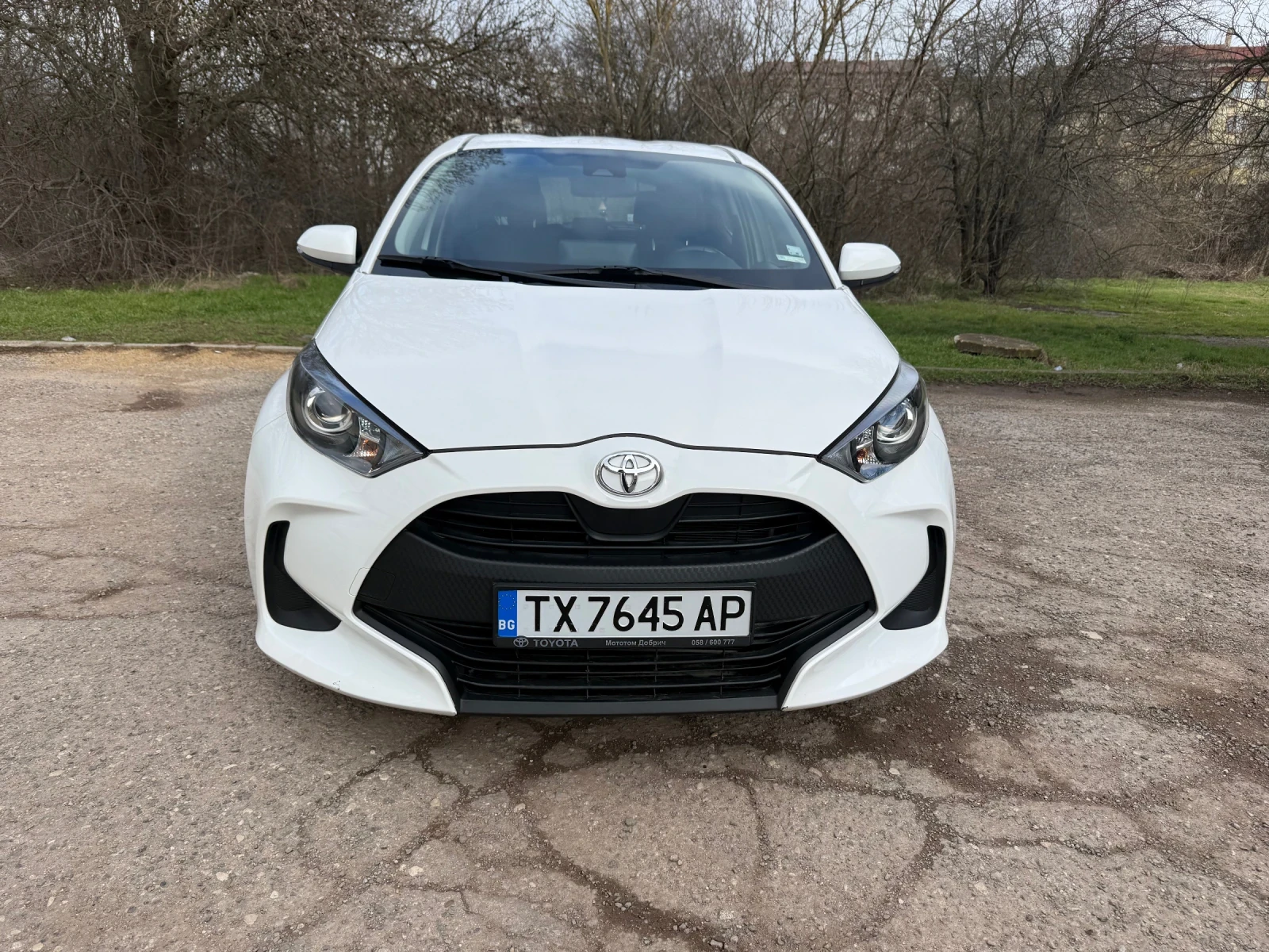 Toyota Yaris  - изображение 2