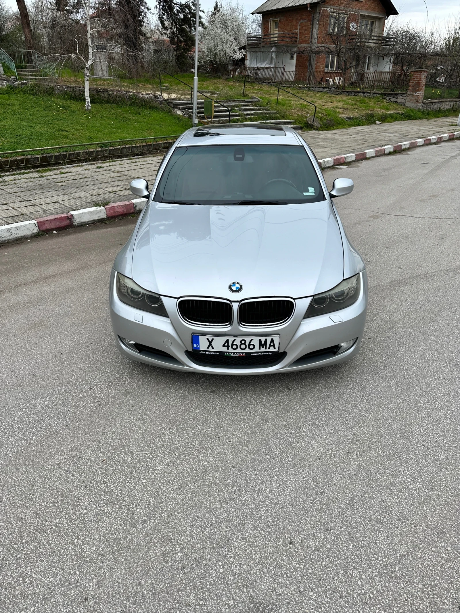 BMW 320, снимка 6 - Автомобили и джипове - 54030797