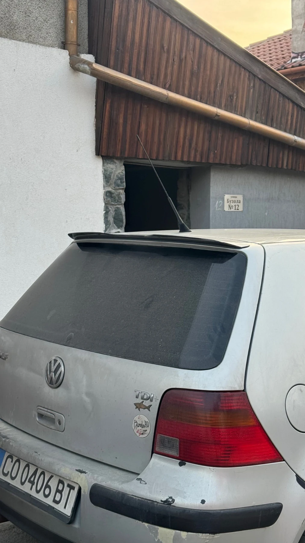 VW Golf MK4 1.9 AGR, снимка 4 - Автомобили и джипове - 54062673