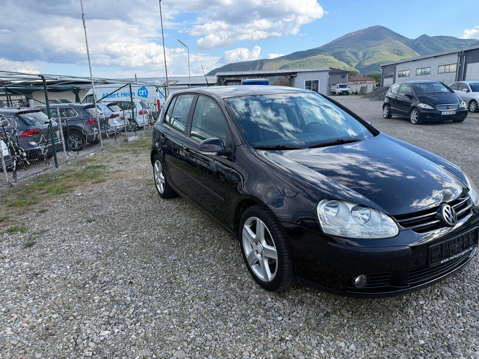 VW Golf 1.9 105 ks, снимка 2 - Автомобили и джипове - 54296321