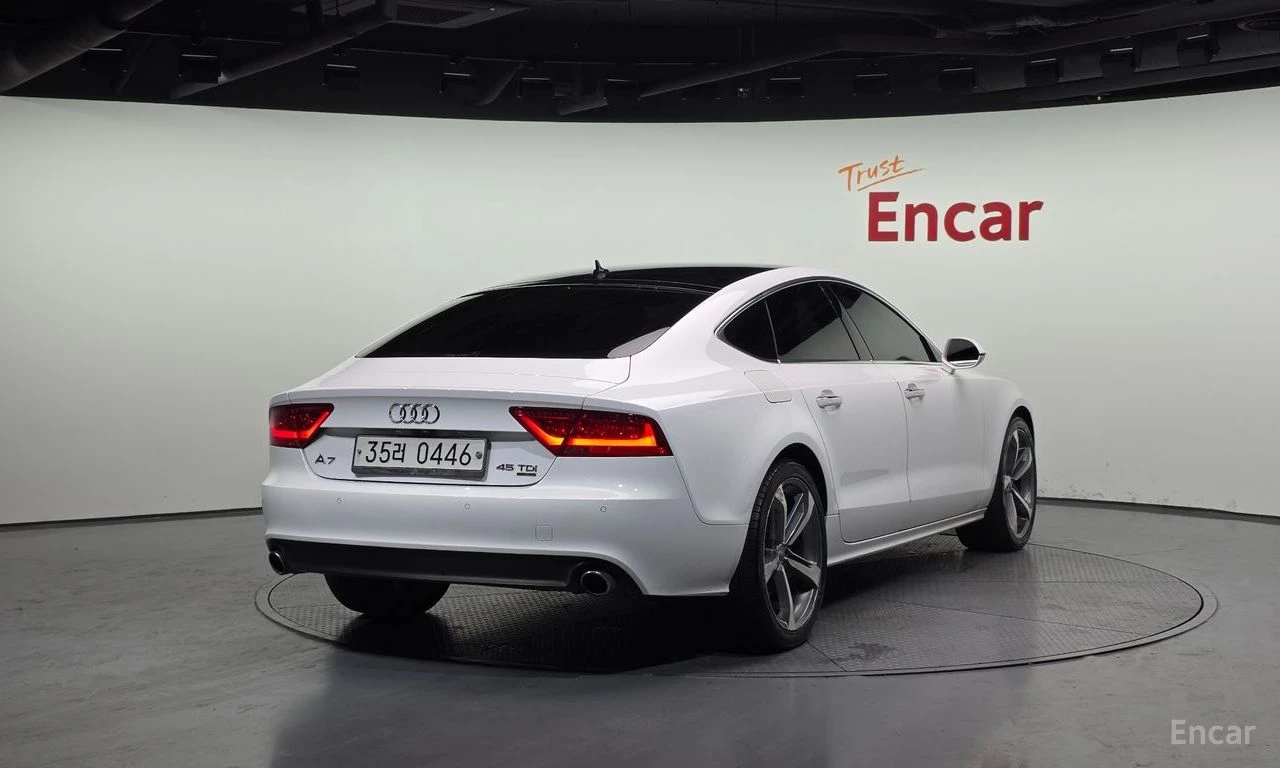Audi A7 45 TDI QUATRRO* 360* PANO* КОЖА* ПОДГРЕВ* HEAD UP, снимка 2 - Автомобили и джипове - 54599185