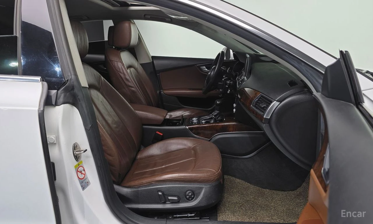 Audi A7 45 TDI QUATRRO* 360* PANO* КОЖА* ПОДГРЕВ* HEAD UP, снимка 11 - Автомобили и джипове - 54599185