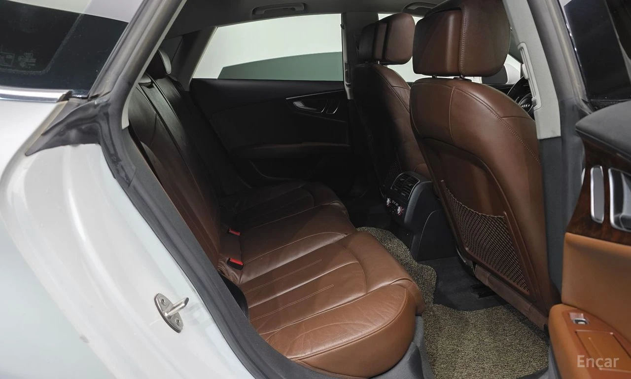 Audi A7 45 TDI QUATRRO* 360* PANO* КОЖА* ПОДГРЕВ* HEAD UP, снимка 12 - Автомобили и джипове - 54599185